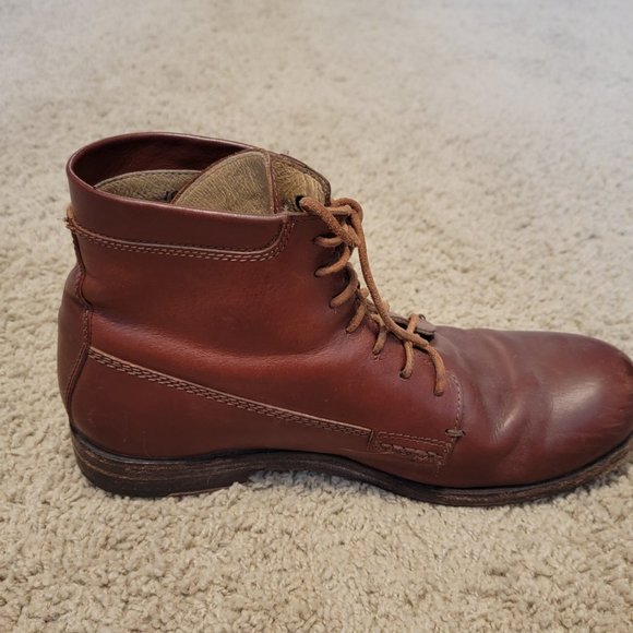 Frye Prescott Boots - Picture 5 of 7